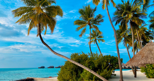  Top  Cele mai frumoase insule din lume