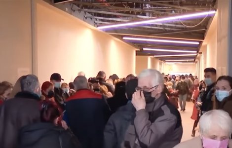 Serviciul de Pașapoarte București va activa și în weekend