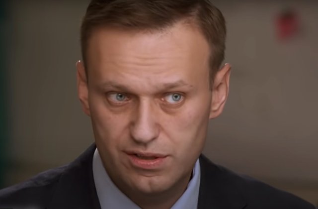 Alexei Navalnîi îndeamnă rușii să protesteze împotriva războiului: ”Maniacul nebun Putin va fi oprit cel mai repede de popor”