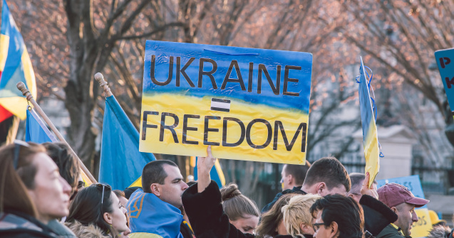 Ucrainenii din orașele distruse de ruși, mărturisiri despre chinul prin care au trecut: „Casele şterse de pe faţa pământului”