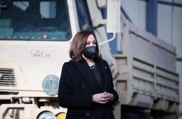 Mesajul vicepreşedintelui SUA, Kamala Harris, pentru rom&acirc;ni: Vom apăra fiecare centimetru din teritoriul NATO