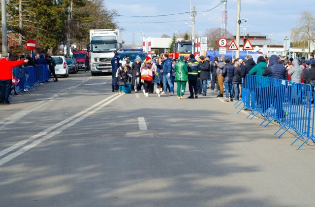 Ministerul Transporturilor lansează o aplicație care prezintă coridoarele de tranzit pentru refugiații din Ucraina