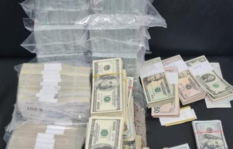 O familie din Ucraina a încercat să între în România cu 1,6 milioane de dolari