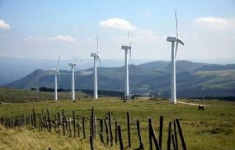 Dobrogea, salvata de la "moarte" de energie eoliana