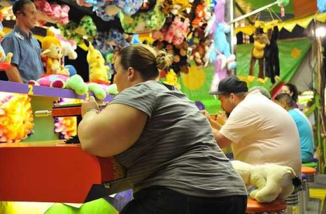 Mamicile pofticioase vor naste copii obezi