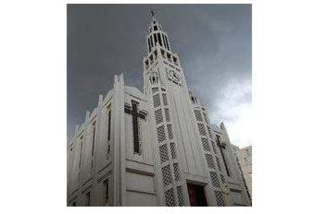 BOR a cumparat o biserica in Canada