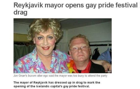 Primarul din Reykjavik a participat la Gay Pride travestit in femeie