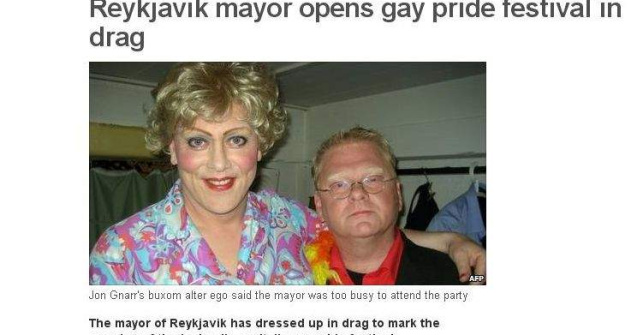 Primarul din Reykjavik a participat la Gay Pride travestit in femeie