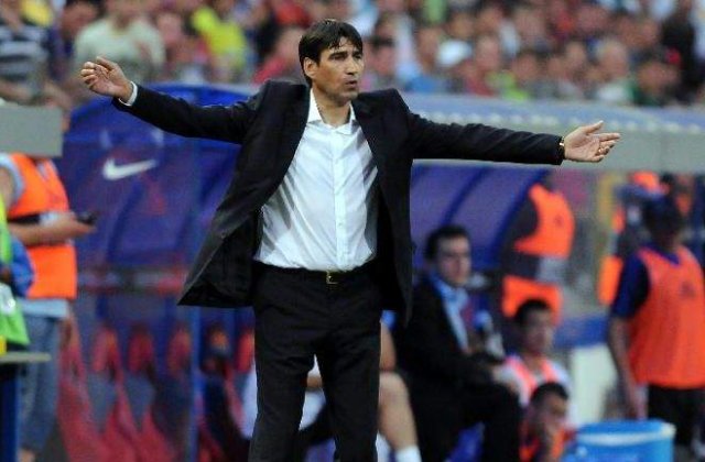 Pleaca Piti de la Steaua?