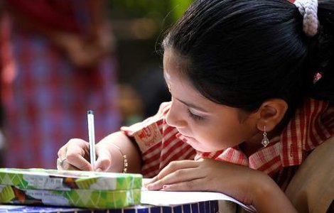 Noi programe de studiu pregatite pentru anul scolar 2011-2012