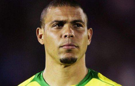 Ronaldo, disputa intensa cu fostul coechipier, Romario