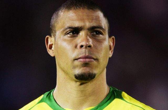 Ronaldo, disputa intensa cu fostul coechipier, Romario