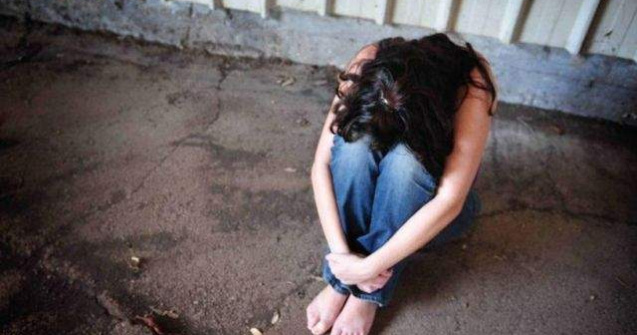  Top  12 vedete care au fost violate in copilarie