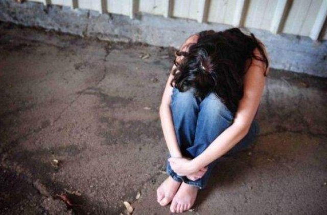 12 vedete care au fost violate in copilarie