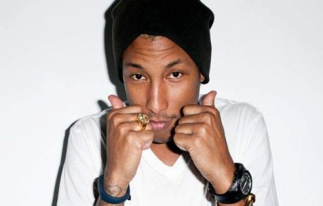 Cantecul "Happy" va fi difuzat 13 zile non-stop