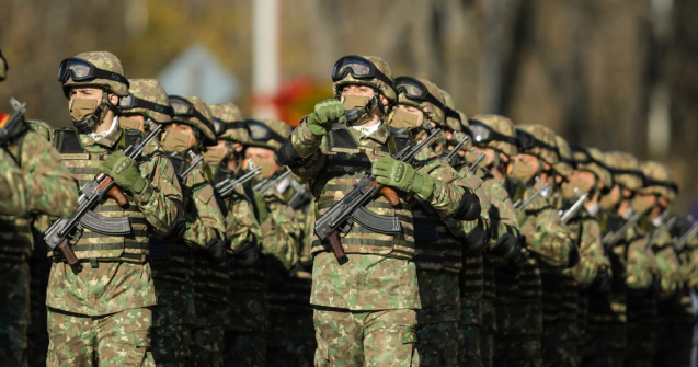 Vasile Dîncu: „Nu poate să meargă pe front cineva care n-a făcut armata”