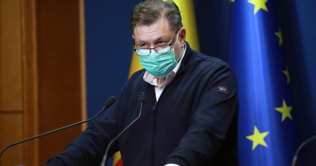 Rafila: „Un eventual val şase poate fi luat în calcul doar din toamnă”