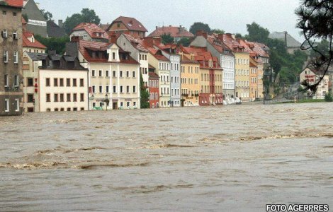 Inundatii si evacuari de-a lungul frontierei germano-poloneze