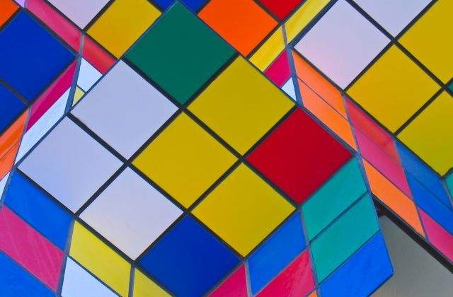 TOP 10 cele mai CIUDATE iluzii optice