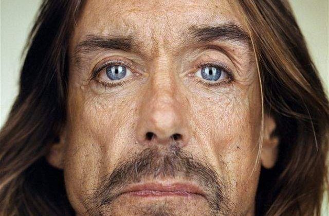 Iggy Pop: Vreau sa mor mancat de un rechin flamand