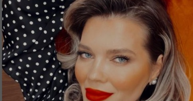 Gina Pistol a slăbit 15 kilograme într-o lună! Care este dieta iubitei lui Smiley