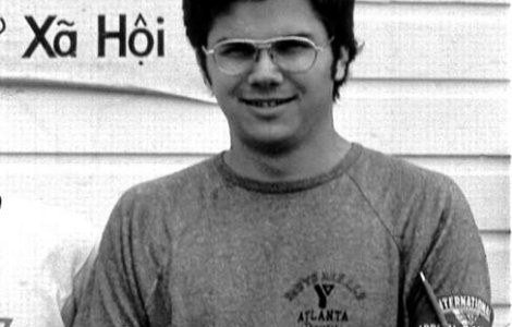 Asasinul lui Lennon ar putea fi eliberat