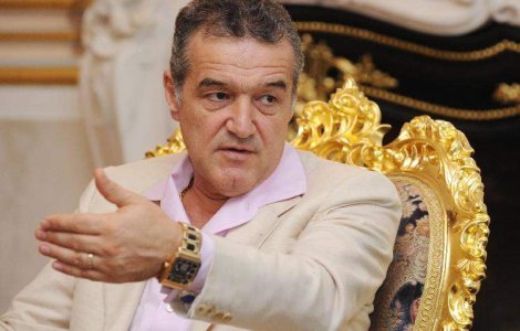 Becali: "Mi-au fost stricate treburile pentru ca am vorbit cu presa"