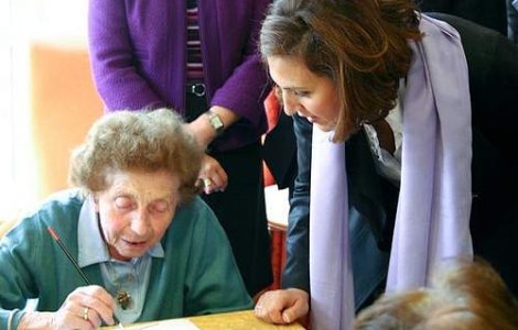 Inovatie medicala: Alzheimer-ul, depistat cu un marker biologic