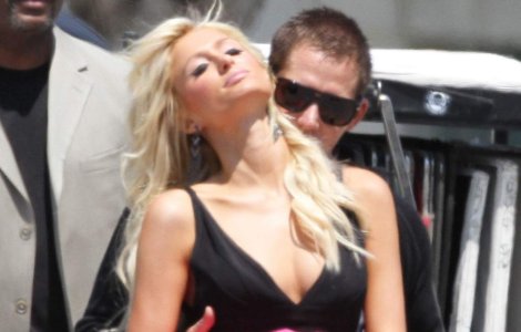 Paris Hilton are un nou iubit
