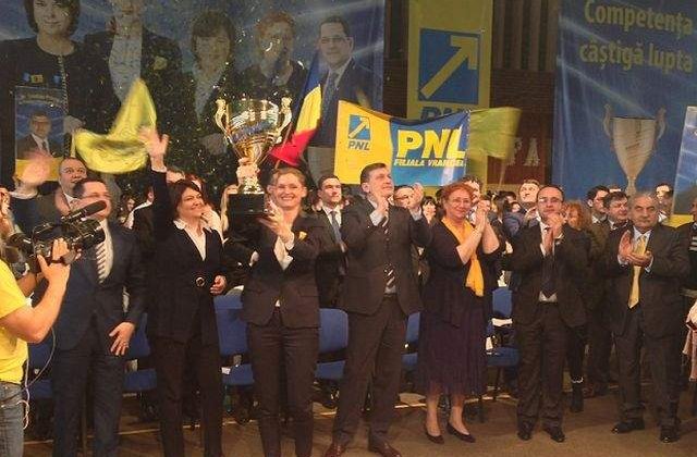 PNL si-a lansat candidatii la PE pe imnul Ligii Campionilor