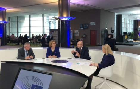 Tiberiu Szasz, jurnalist Metropola TV, gazda unei ediții speciale realizate în colaborare cu DG Regio, Comisia Europeană si Parlamentul European