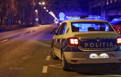 O femeie din Iași, arestată după ce și-a bătut iubitul