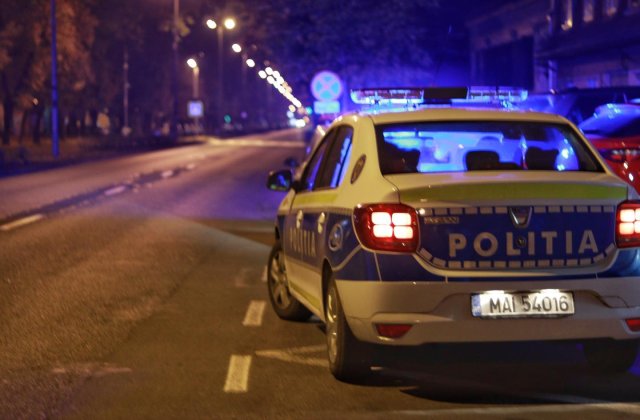 O femeie din Iași, arestată după ce și-a bătut iubitul, încălcând ordinul de protectie