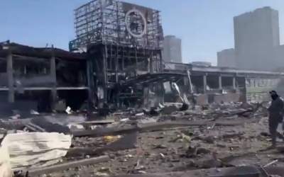 VIDEO Un mall din Kiev, lovit...