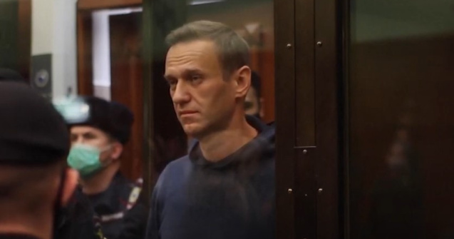 Aleksei Navalnîi, recunoscut vinovat de escrocherie, riscă încă 13 ani de închisoare