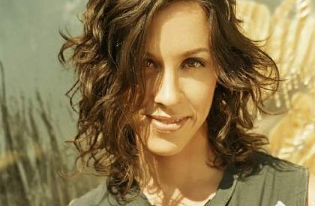 Alanis Morissette este insarcinata