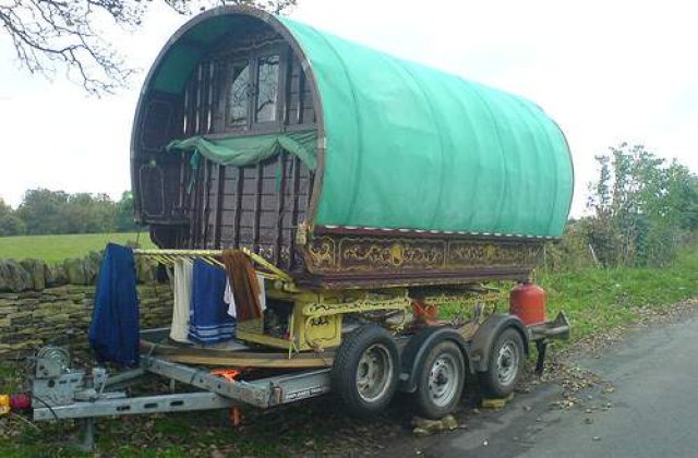 Peste 40 de tabere ilegale de romi din Franta, desfiintate in 15 zile