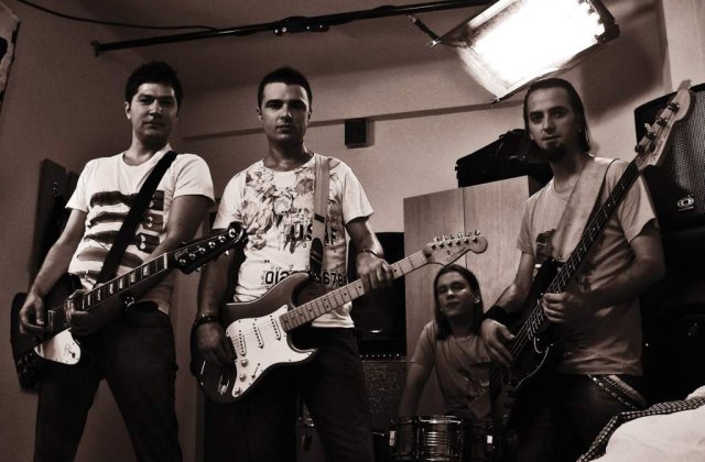 Vunk aprinde artificiile la "Anonimul"