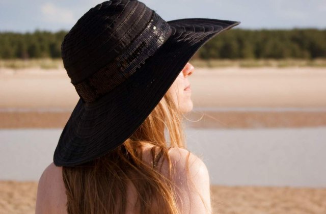 Canicula continua sa topeasca Romania