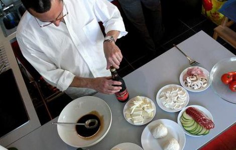 Bucatar francez, "pus la pastrare" in frigider