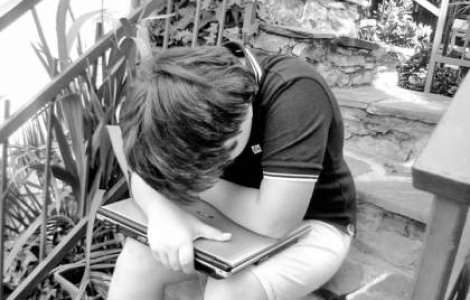 Barbatul retinut la Alba Iulia pentru pornografie infantila a fost arestat preventiv