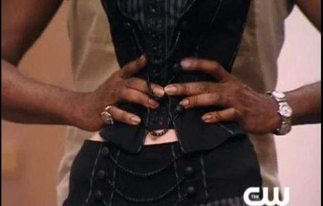  Video  Modelul cu cea mai mica talie