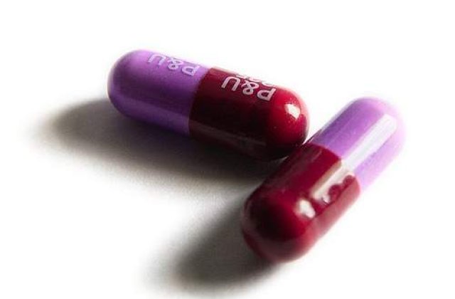 Trei australieni au contractat bacteria rezistenta la antibiotice