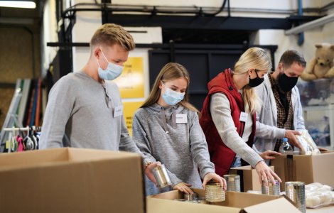 Primăria Capitalei este în căutare de voluntari pentru Romexpo pentru sortarea donațiilor pentru refugiații ucraineni