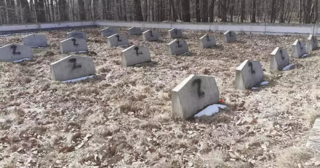 Mormintele soldaților sovietici din Moțca au fost vandalizate