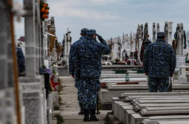 MApN, primele concluzii după accidentul aviatic din Constanța, tragedie soldată cu moartea a opt militari  