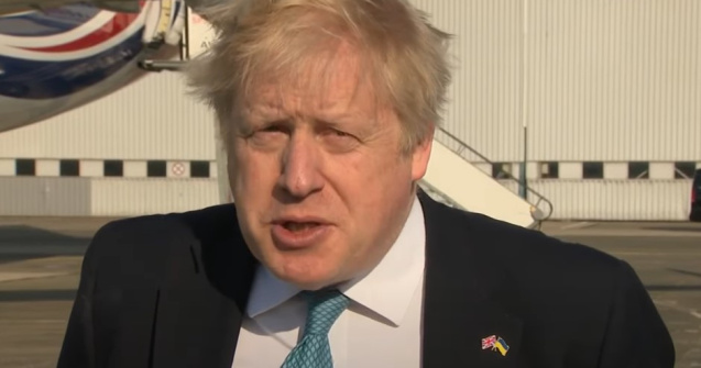 Boris Johnson cere ca Rusia să fie împiedicată să își mai folosească rezerverle de aur