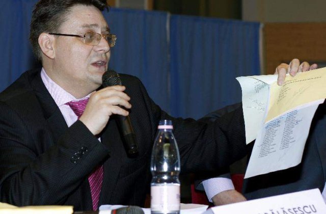 [VIDEO] Scandaluri sexuale in politica romaneasca