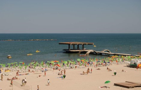 Numar record de turisti pe litoralul romanesc