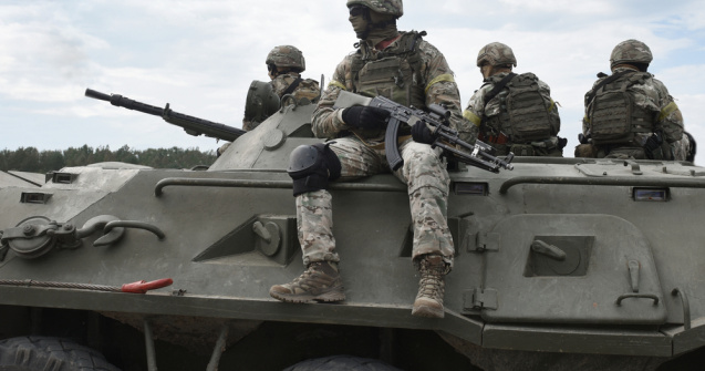 Rusia desfăşoară exerciţii militare pe insulele Kurile